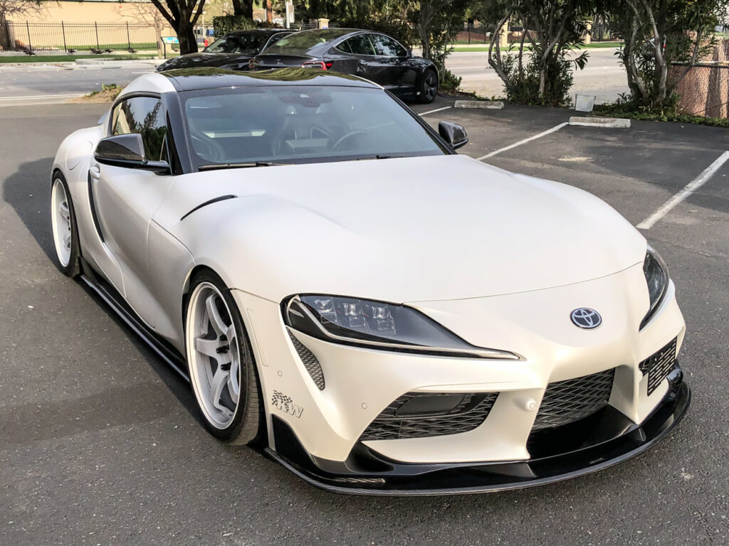 Extreme Online Store 20202024 Toyota Supra NoDrill License Plate Tow